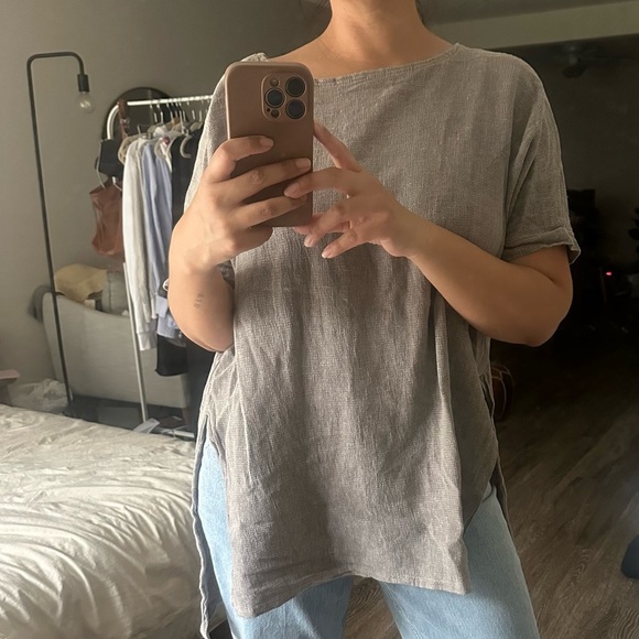 Meo Meli Tops - Meo Meli Made in Italy Linen Blend Slit Top in Grey